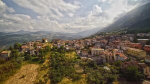 Questo villaggio della Calabria sta diventando la meta più cercata del 2026