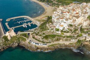 Italia in camper: ecco i 5 itinerari più belli e le aree di sosta migliori